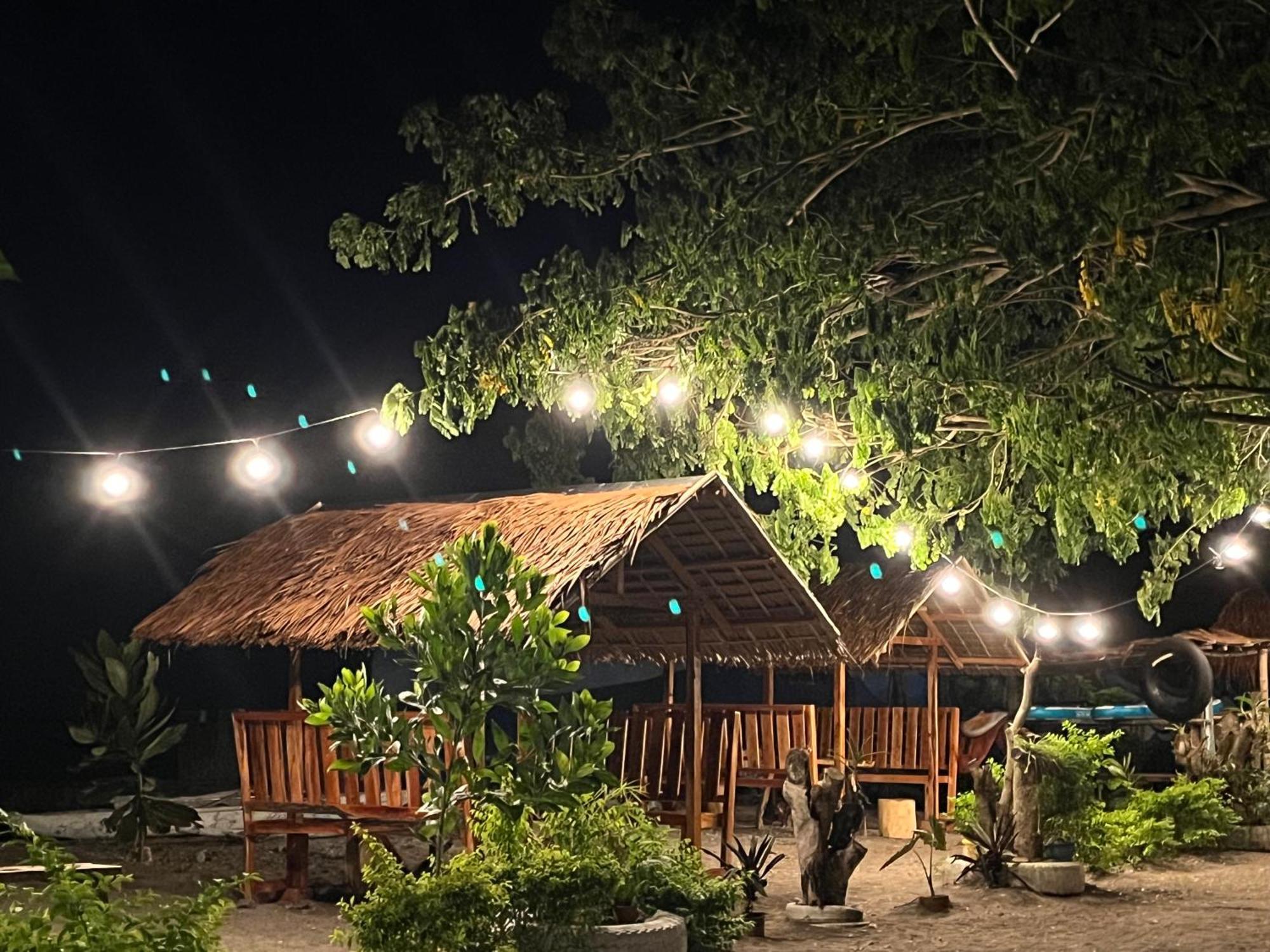 Boochee Beach Tampi Екстериор снимка